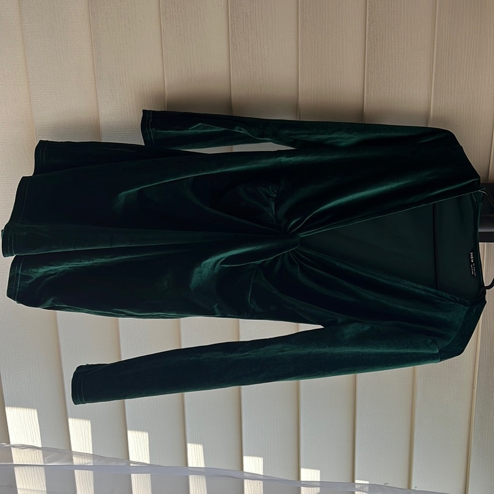 Green Plunging Twist Front Dress Velvet